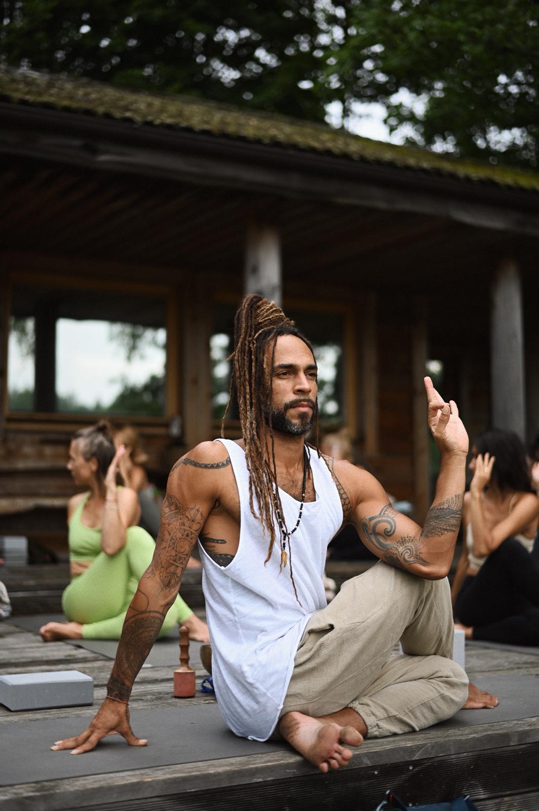 WhatsApp Image 2025-11-20 at 8.48.08 AM (2)